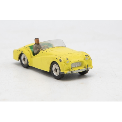 3224 - Dinky Toys 105 Triumph TR2 Sports, scarce civilian version, spun hubs, yellow in correct colour spot... 