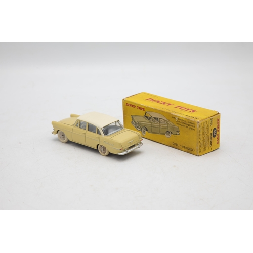 3231 - French Dinky Toys 554 Opel 