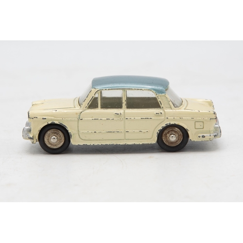 3232 - French Dinky Toys 531 Fiat 1200 