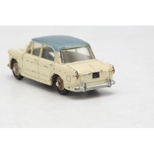 3232 - French Dinky Toys 531 Fiat 1200 