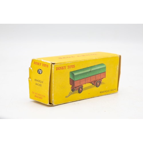 3234 - French Dinky Toys 70 Remorque Bachee, a Covered Trailer, red hubs, plated hook, excellent and boxed