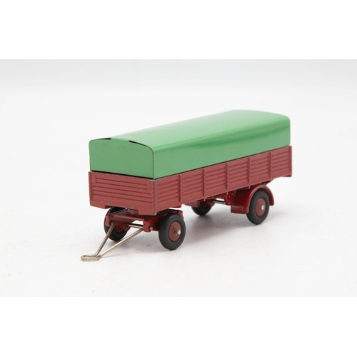 3234 - French Dinky Toys 70 Remorque Bachee, a Covered Trailer, red hubs, plated hook, excellent and boxed