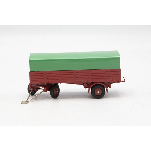 3234 - French Dinky Toys 70 Remorque Bachee, a Covered Trailer, red hubs, plated hook, excellent and boxed