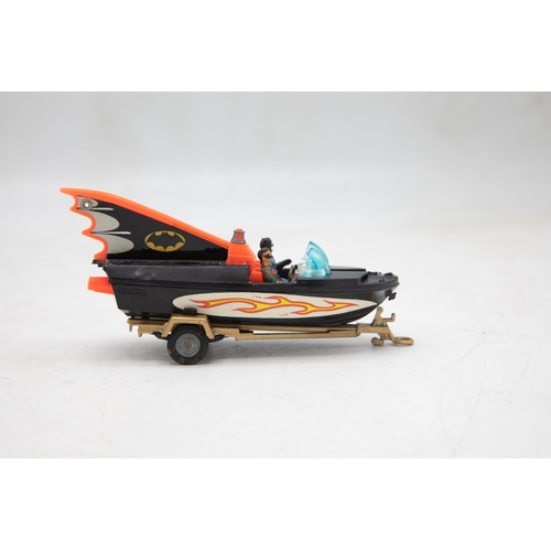 3239 - Corgi Toys 107 Batboat and Trailer, with Batman and Robin, gold trailer, cast spoked wheels, 'specia... 