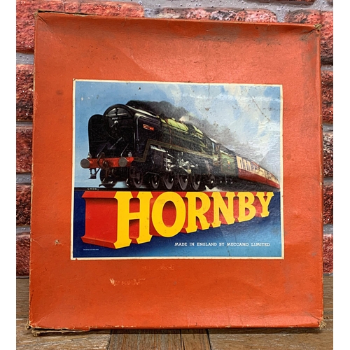 3501 - Hornby 0 gauge Goods Set No. 30 to include locomotive, trailers and tracks