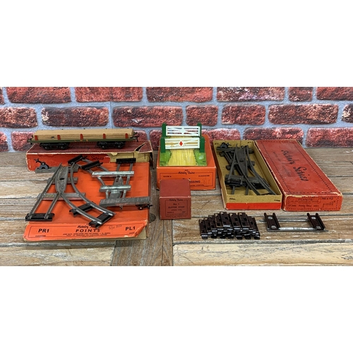 3502 - Assortment of boxed Hornby 0 gauge to include boxed Hornby No. 2 Timber Wagon L.M.S. , No. 1 Buffer,... 