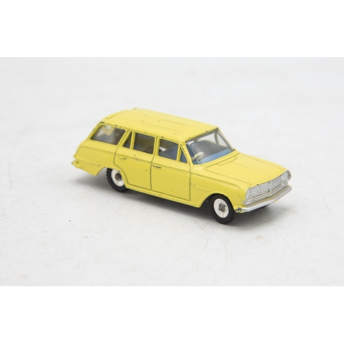 3247 - Dinky Toys 141 Vauxhall Victor Estate Car, minor playwear chips, two flaps missing one end of box, v... 