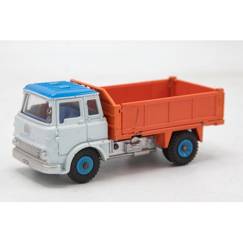 3254 - Dinky Toys 435 Bedford TK Tipper, blue cab, dark blue roof, orange bed with opening side-gates and t... 