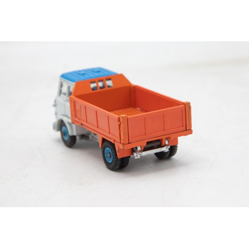 3254 - Dinky Toys 435 Bedford TK Tipper, blue cab, dark blue roof, orange bed with opening side-gates and t... 