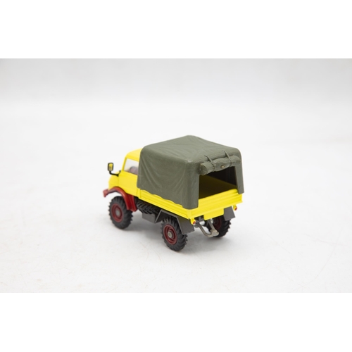 3260 - Corgi Toys 406 Mercedes-Benz Unimog 406 with Canopy, one tiny roof chip, very near mint and boxed