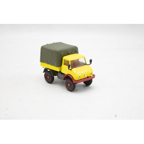 3260 - Corgi Toys 406 Mercedes-Benz Unimog 406 with Canopy, one tiny roof chip, very near mint and boxed