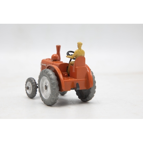 3269 - Dinky Toys 301 Field-Marshall Tractor, scarce version with silver painted hubs, stunning model mint ... 