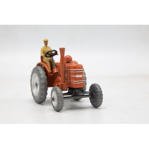 3269 - Dinky Toys 301 Field-Marshall Tractor, scarce version with silver painted hubs, stunning model mint ... 