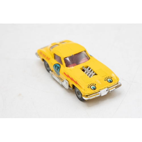 3275 - Corgi Toys 337 Customised Chevrolet Corvette Sting Ray, near mint and boxed