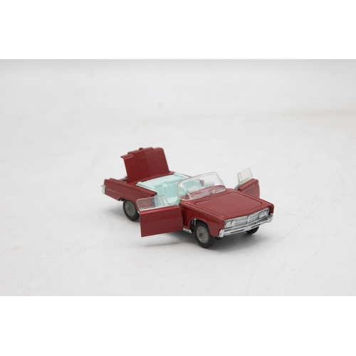 3277 - Corgi Toys 246 Chrysler 