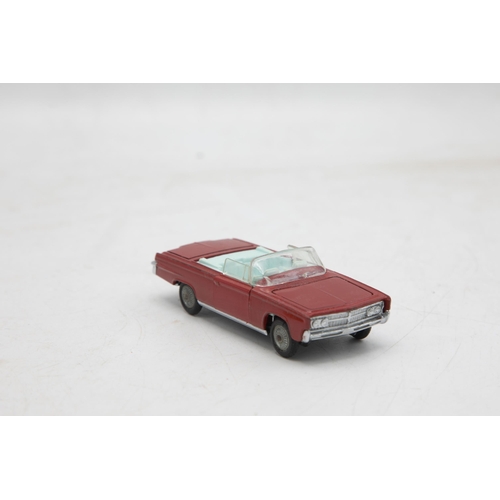 3277 - Corgi Toys 246 Chrysler 