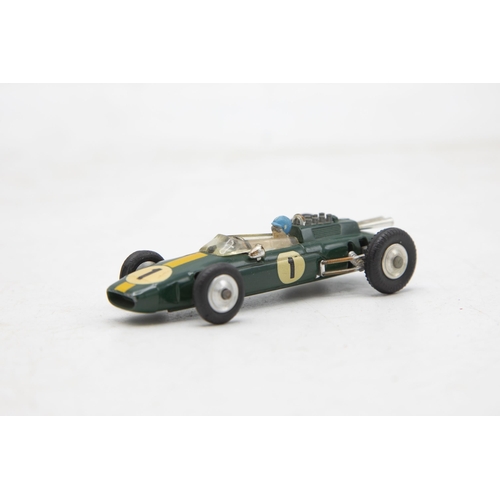 3287 - Corgi Toys 155 Lotus-Climax Formula 1 Racing Car, classic British racing colours, mint model and cri... 