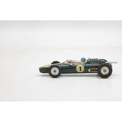 3287 - Corgi Toys 155 Lotus-Climax Formula 1 Racing Car, classic British racing colours, mint model and cri... 