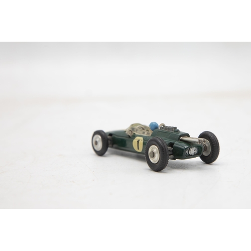 3287 - Corgi Toys 155 Lotus-Climax Formula 1 Racing Car, classic British racing colours, mint model and cri... 