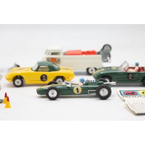 3318 - Corgi Toys LOTUS Racing Team Gift Set 37, scarce, includes all accessories figures,  cones and both ... 