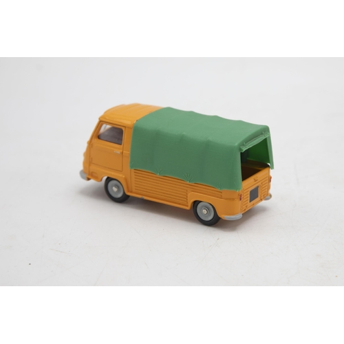 3321 - French Dinky Toys 563 Pick-Up 