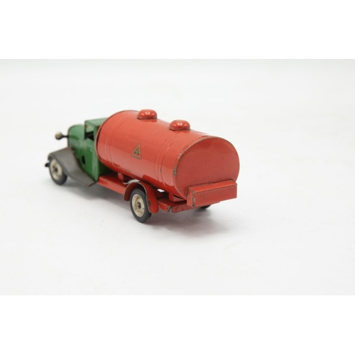 3333 - Triang Minic Clockwork 31m Fuel Tanker, red and green with gilt transfer both sides Triang Lines Bro... 