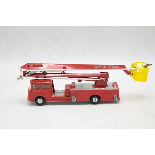 3339 - Corgi Major Toys 1127 Simon Snorkel Fire Engine, model 1127, near mint and boxed