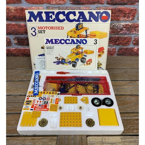 3358 - Quantity of vintage Meccano to include Space 2501, motorised crane and sealed motorised set examples... 