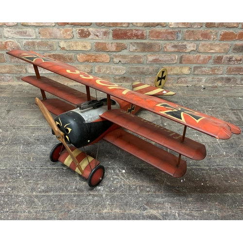 3401 - Very large scratch built WWI 'Red Baron' Fokker DR1 Tri-Plane, hand painted finish throughout, with ... 