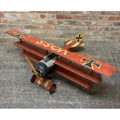 3401 - Very large scratch built WWI 'Red Baron' Fokker DR1 Tri-Plane, hand painted finish throughout, with ... 