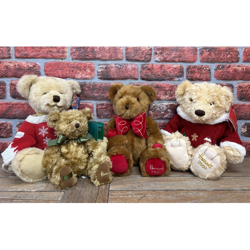 3403 - Quantity of vintage Harrods annual teddy bears to include Christmas edition examples (4)