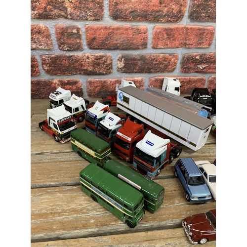 3431 - Large quantity of unboxed die cast haulage vehicles, cars and coaches