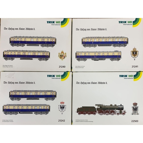 3506 - Quantity of Trix H0 International 00 gauge Hofzug von Kaiser Wilhelm II locomotive and carriage sets... 