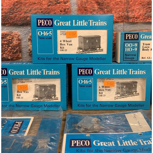 3518 - Quantity of Peco 'Great Little Trains' O-16.5 7mm scale train, wagon and accessories building kits (... 