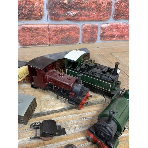 3520 - Collection of vintage Broad Gauge steam locomotives with additional carriages, wagons and accessorie... 