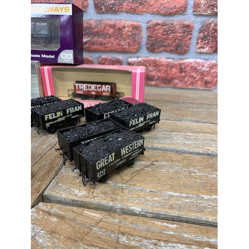 3522 - Quantity of assorted 00 gauge coal wagons with predominantly Welsh advertising (19)