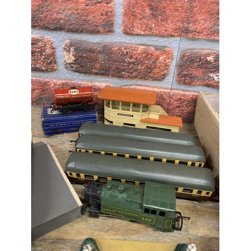 3537 - Good quantity of vintage Tri-ang and Hornby 00 gauge locomotives, carriages and wagons with addition... 