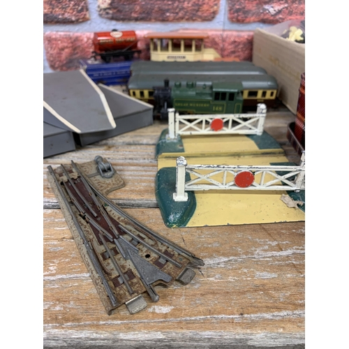 3537 - Good quantity of vintage Tri-ang and Hornby 00 gauge locomotives, carriages and wagons with addition... 