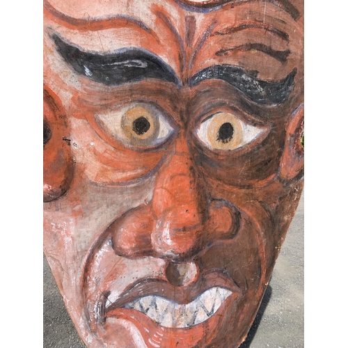 3606 - Large hand painted 'OZ' head, theatre prop display, H 175cm x W 100cm