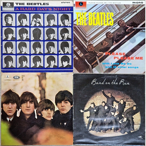 3646 - Beatles vinyl job lot to include Sgt pepper, Help (original stereo), Please Please Me etc, condition... 