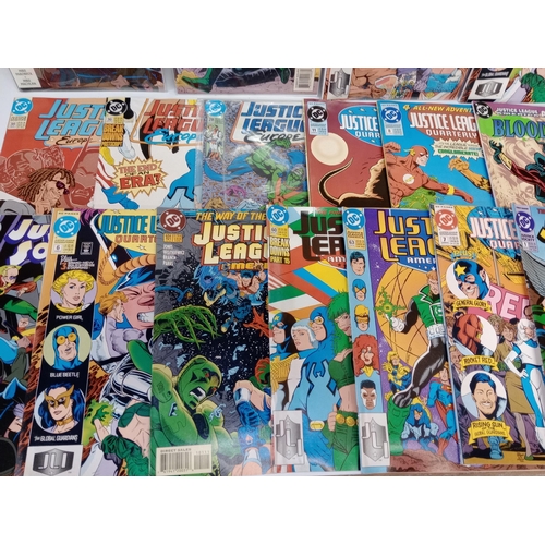 3575 - DC COMICS: Approx 270 various Justice League comics, to include various issues of JL International, ... 