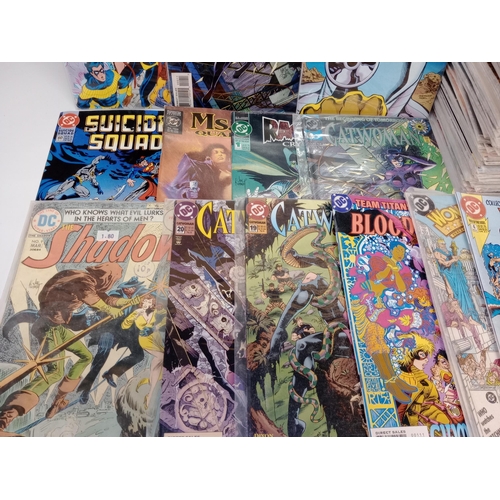 3584 - DC COMICS: Approx 375 mixed comics to include The Suicide Squad, Team Titans, Ragman, The Ray, New G... 