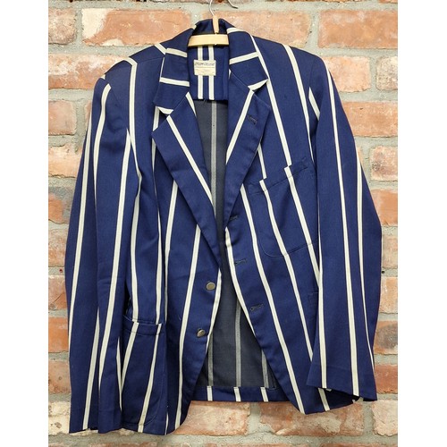 352 - Collection of vintage college sporting blazers to include Askes Boys School and Epsom College exampl... 