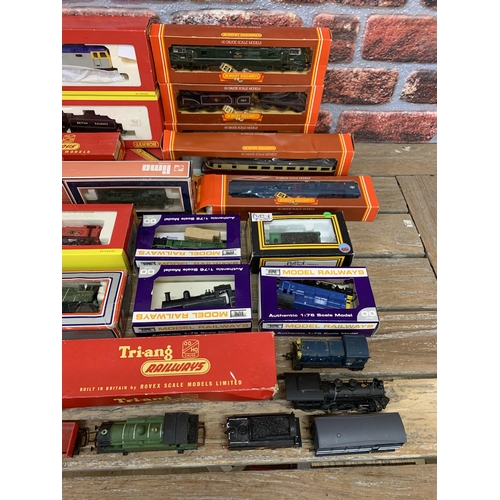 3539 - Extensive collection of 00 gauge steam train locomotives, carriages, wagons and additional track acc... 