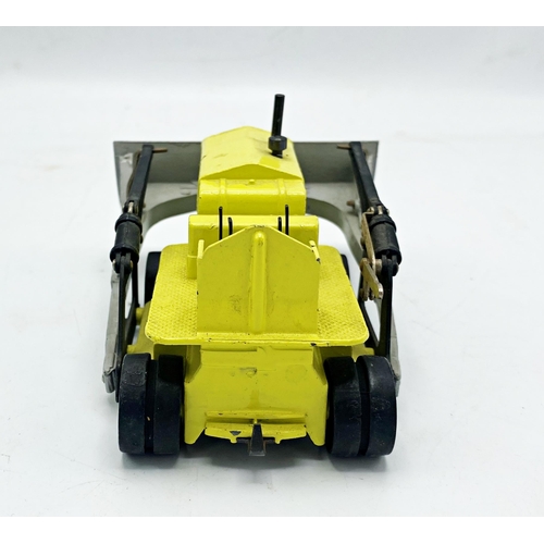 3209 - Dinky Supertoys 961 Blaw-Knox Bulldozer, scarce colour yellow body and grey blade in correct box, dr... 