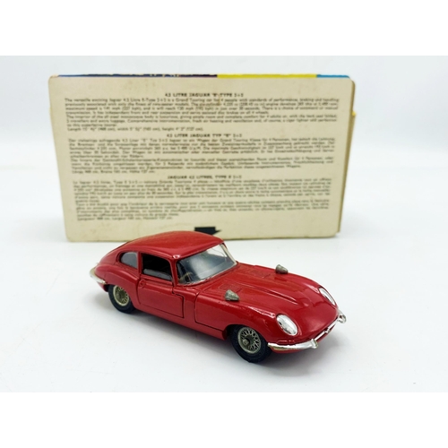 3292 - Corgi Toys 335 4.2 Litre Jaguar 'E' Type 2+2, mint and boxed