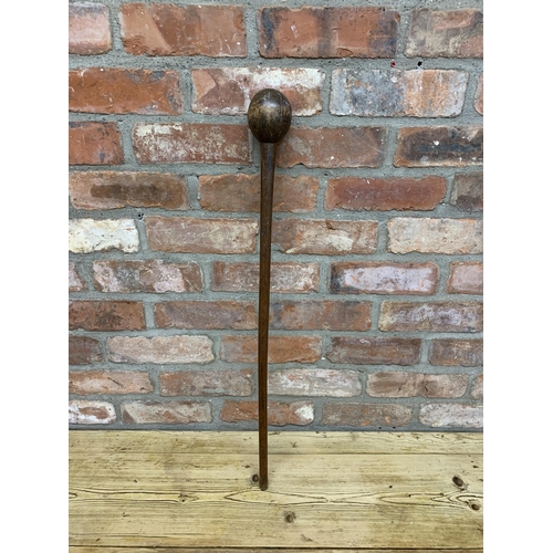 85 - 19th century hand carved African tribal Knobkerrie war club, L 78cm