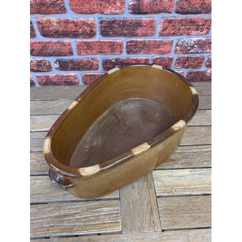 664 - Impressive Victorian Doulton Lambeth earthenware foot bath, 60cm x 40cm x 20cm