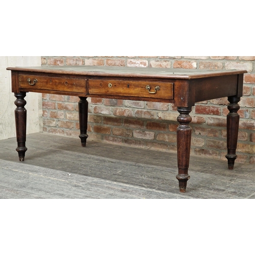 1035 - 19th century mahogany writing / library table with inset leather top, raised on turned supports, H 7... 