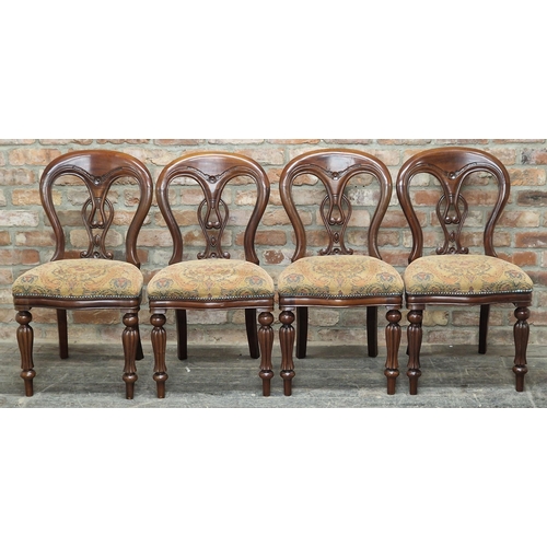 1056 - Set of four Victorian style mahogany balloon back dining chairs with serpentine seats and reeded tur... 